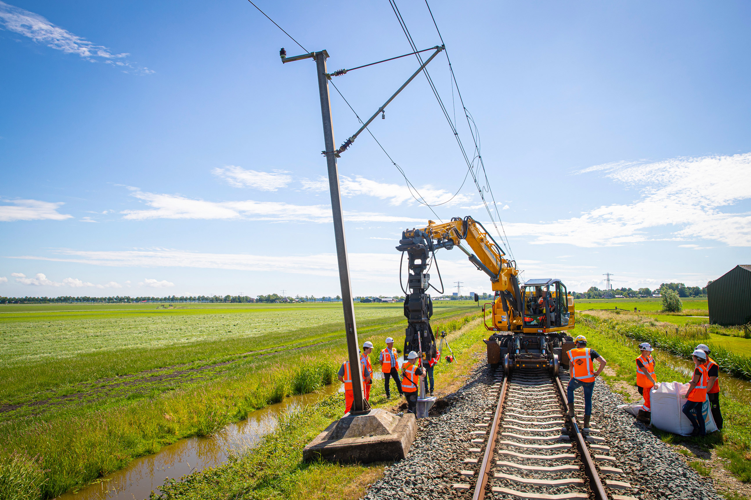 Vernieuwde fundamenten, Heerhugowaard-Enkhuizen - Izgradnja željezničke infrastrukture