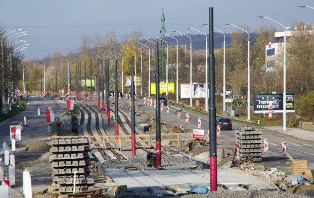 Modernizácia električkových tratí - Dúbravsko - Karloveská radiála - Izgradnja željezničke infrastrukture