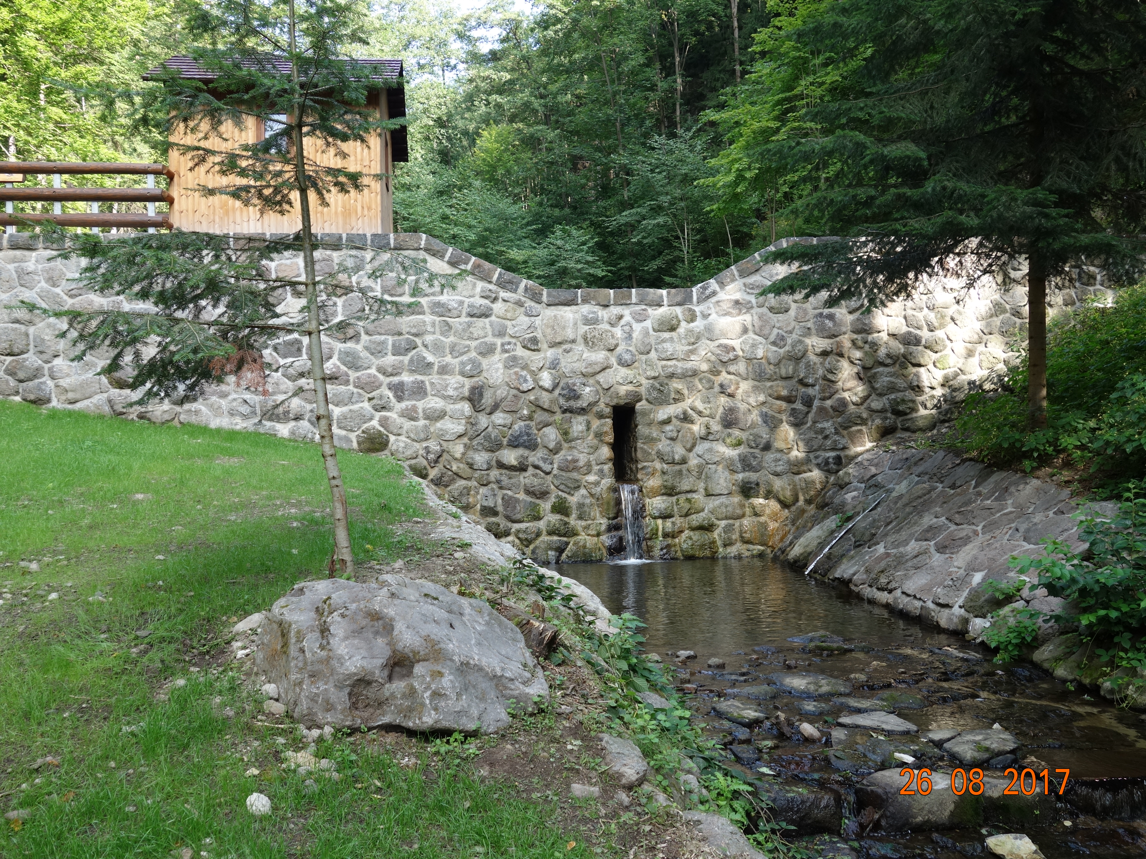 Protipovodňové opatrenia - rekonštrukcia prehrádzok v Krahuľskej doline - Niskogradnja