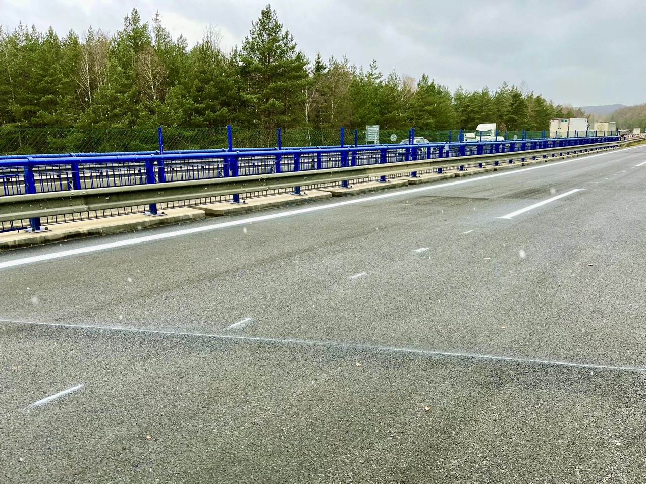Most na D1, Jihlava-Pávov – rekonstrukce - Izgradnja cesta i mostova