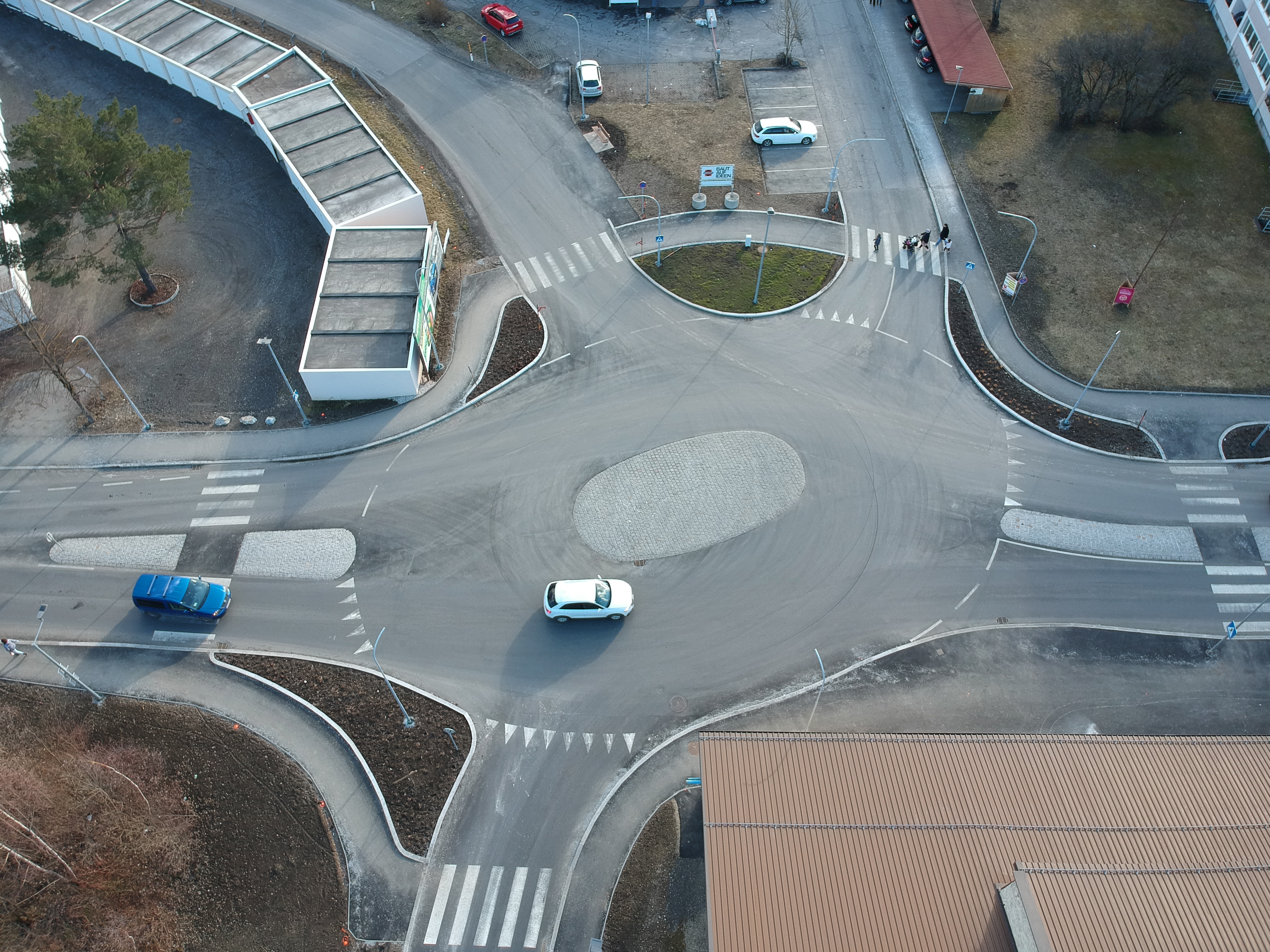 MKV Langefelderstraße, Trofaiach - Izgradnja cesta i mostova