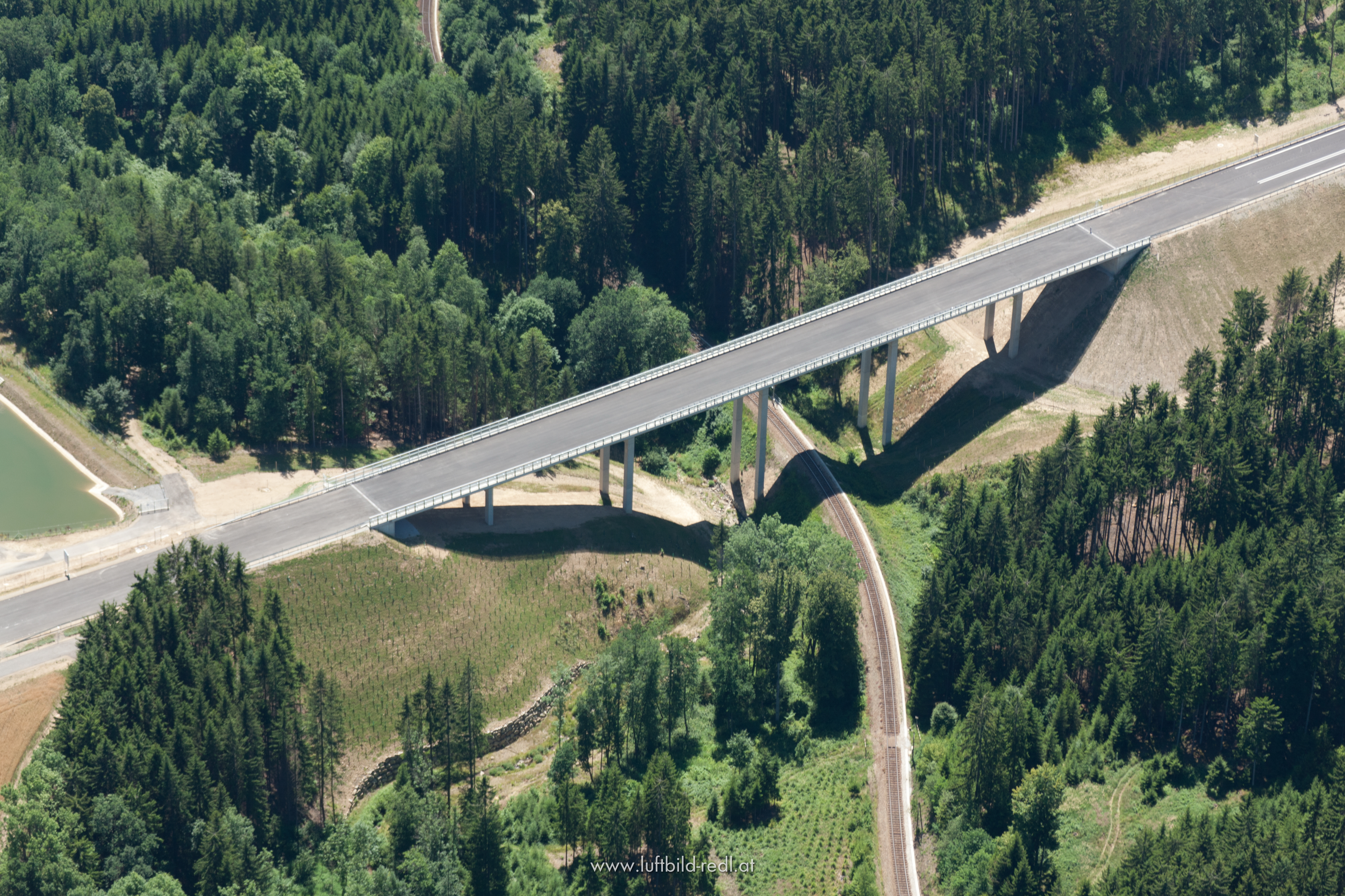 Umfahrung Zwettl - Izgradnja cesta i mostova