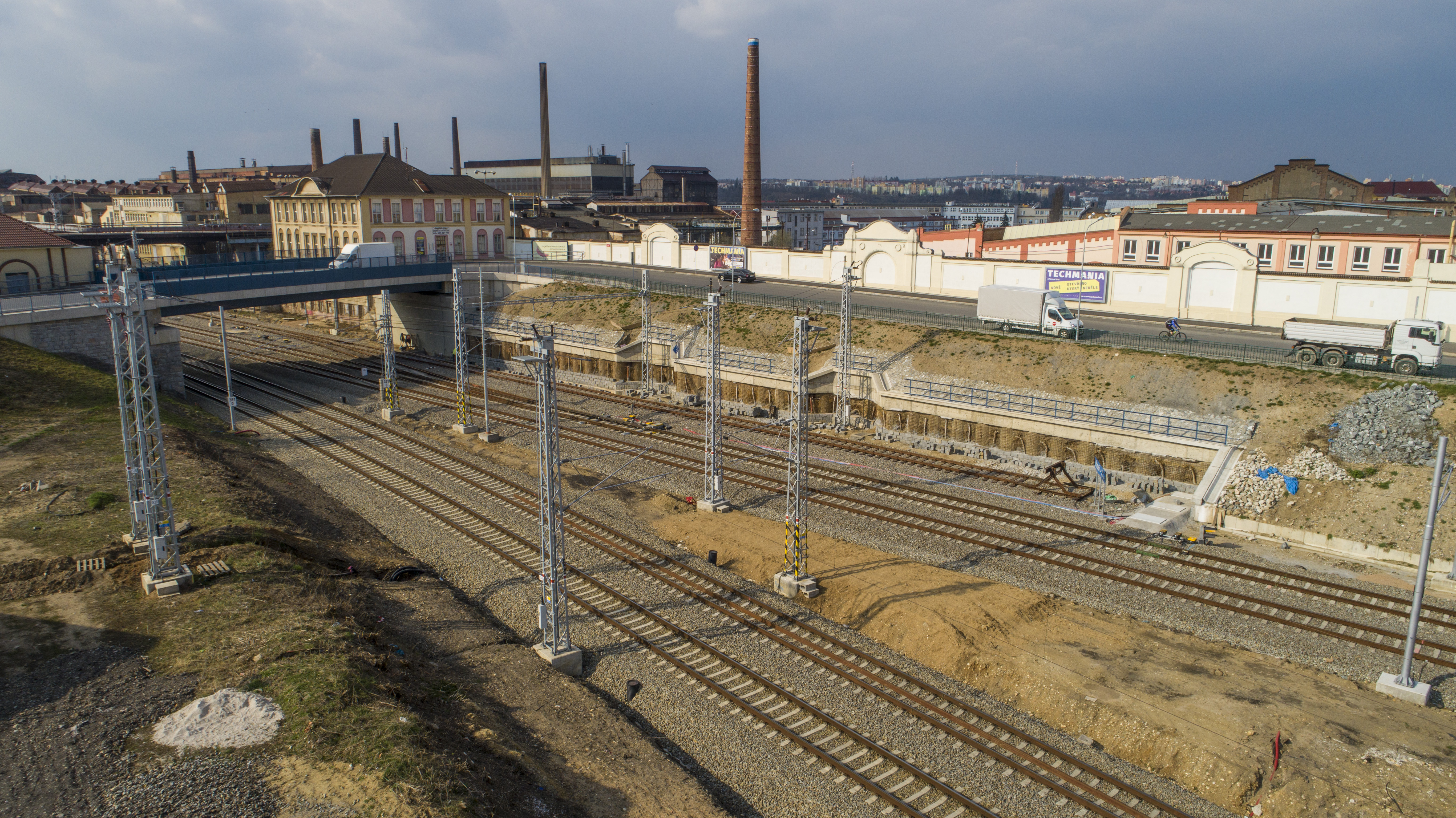 Uzel Plzeň, 3. stavba – přesmyk domažlické trati - Izgradnja željezničke infrastrukture