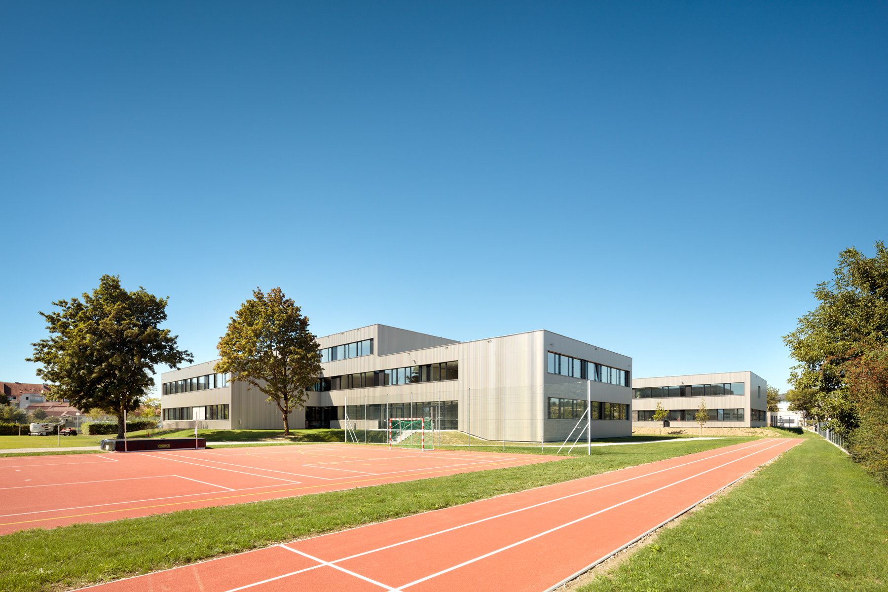 Schulgebäude, Amstetten - Visokogradnja