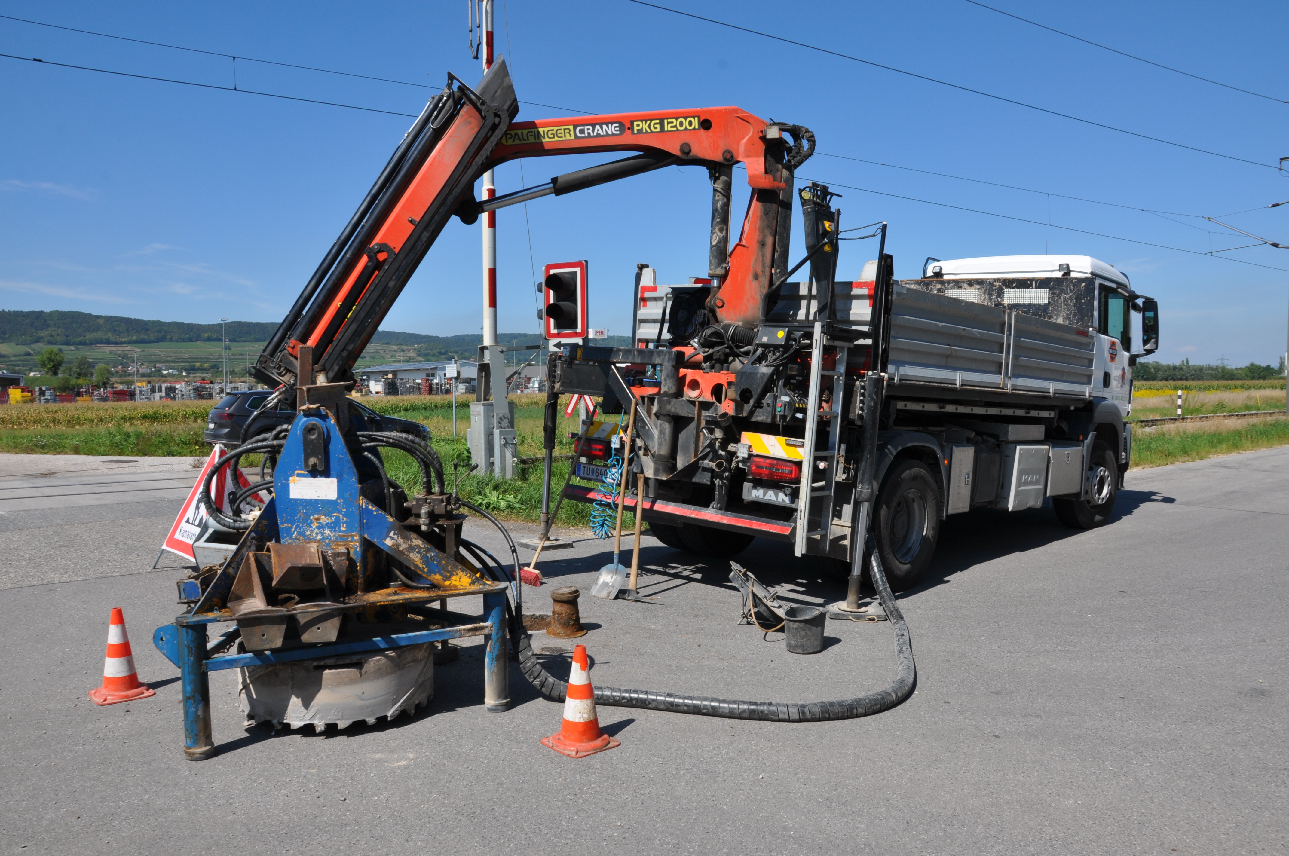 Schachtdeckel sanieren, heben und angleichen - Specijaliziranost i stručnost