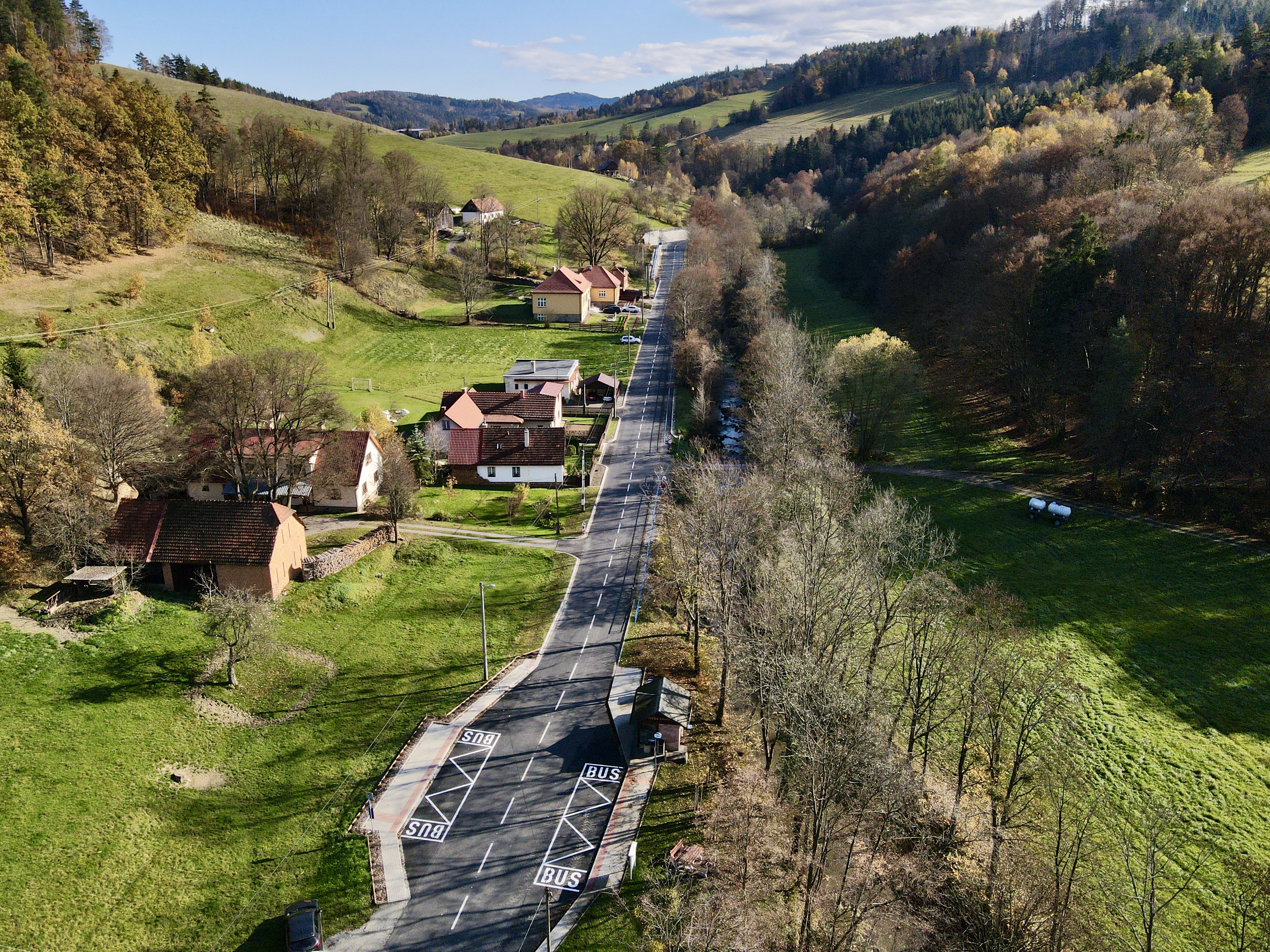 III/05726 – rekonstrukce úseku Velká Lhota – Valašská Bystřice - Izgradnja cesta i mostova