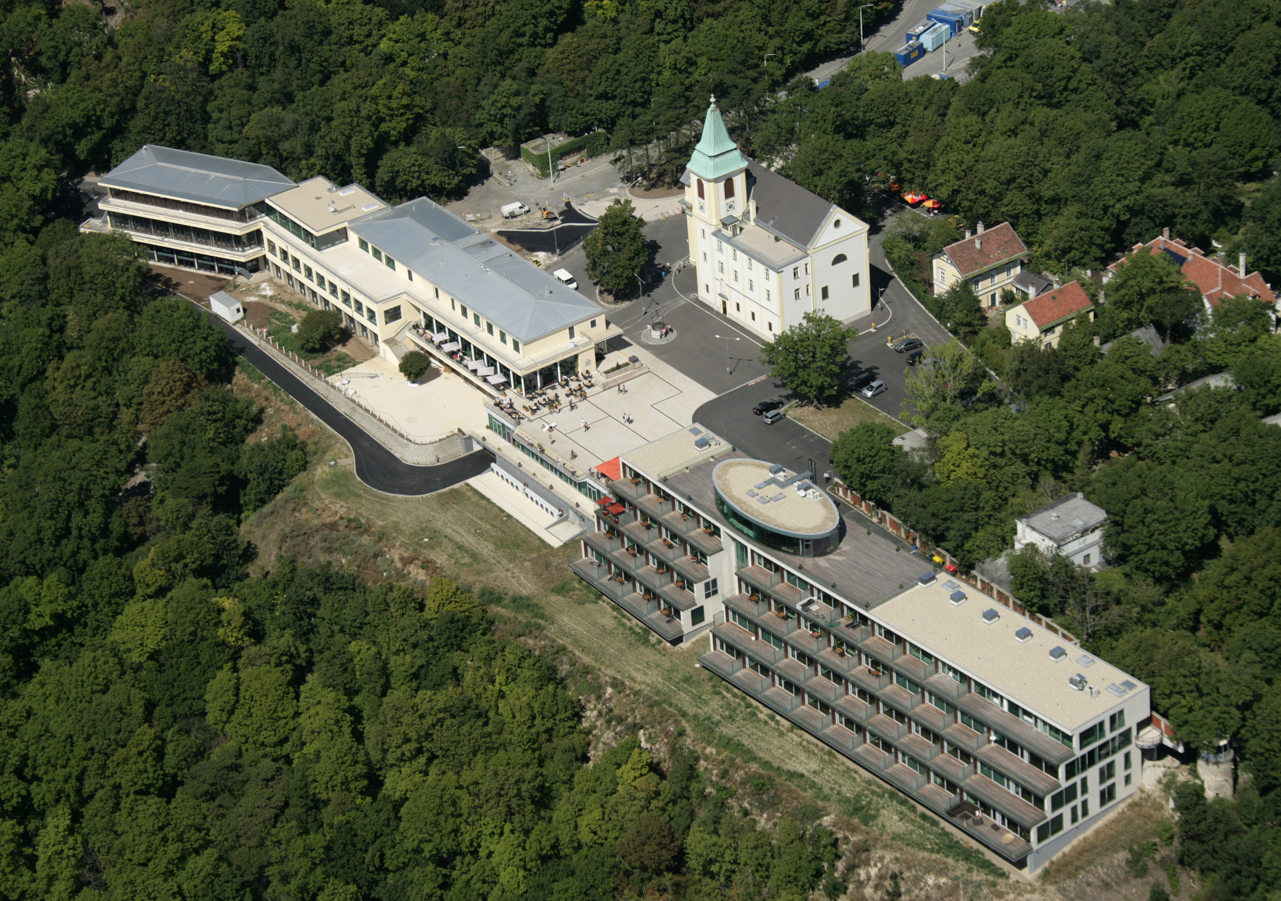 Hotel Kahlenberg - Visokogradnja
