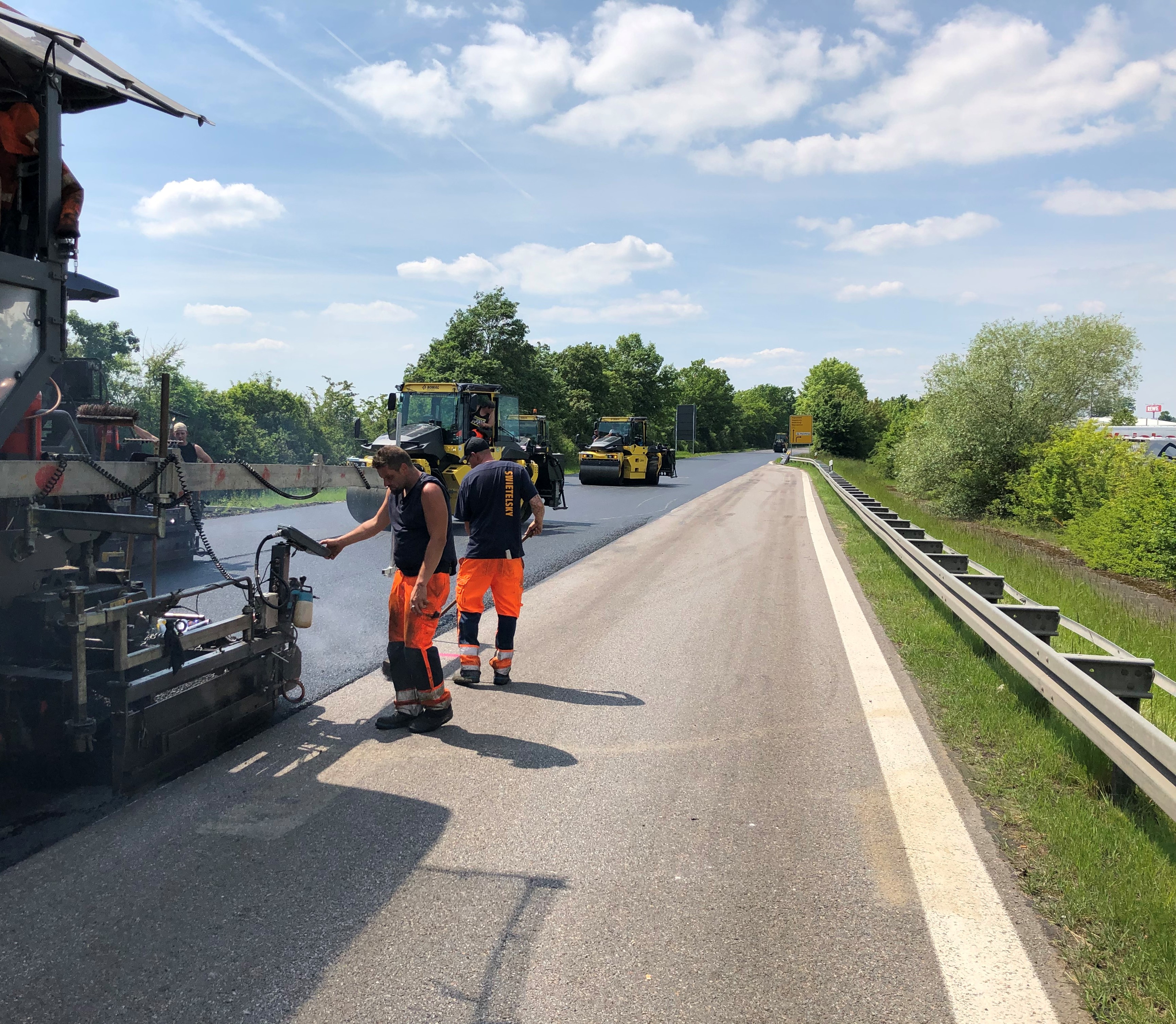 B16, Erneuerung der Fahrbahn - St. Bauamt Ingolstadt - Izgradnja cesta i mostova