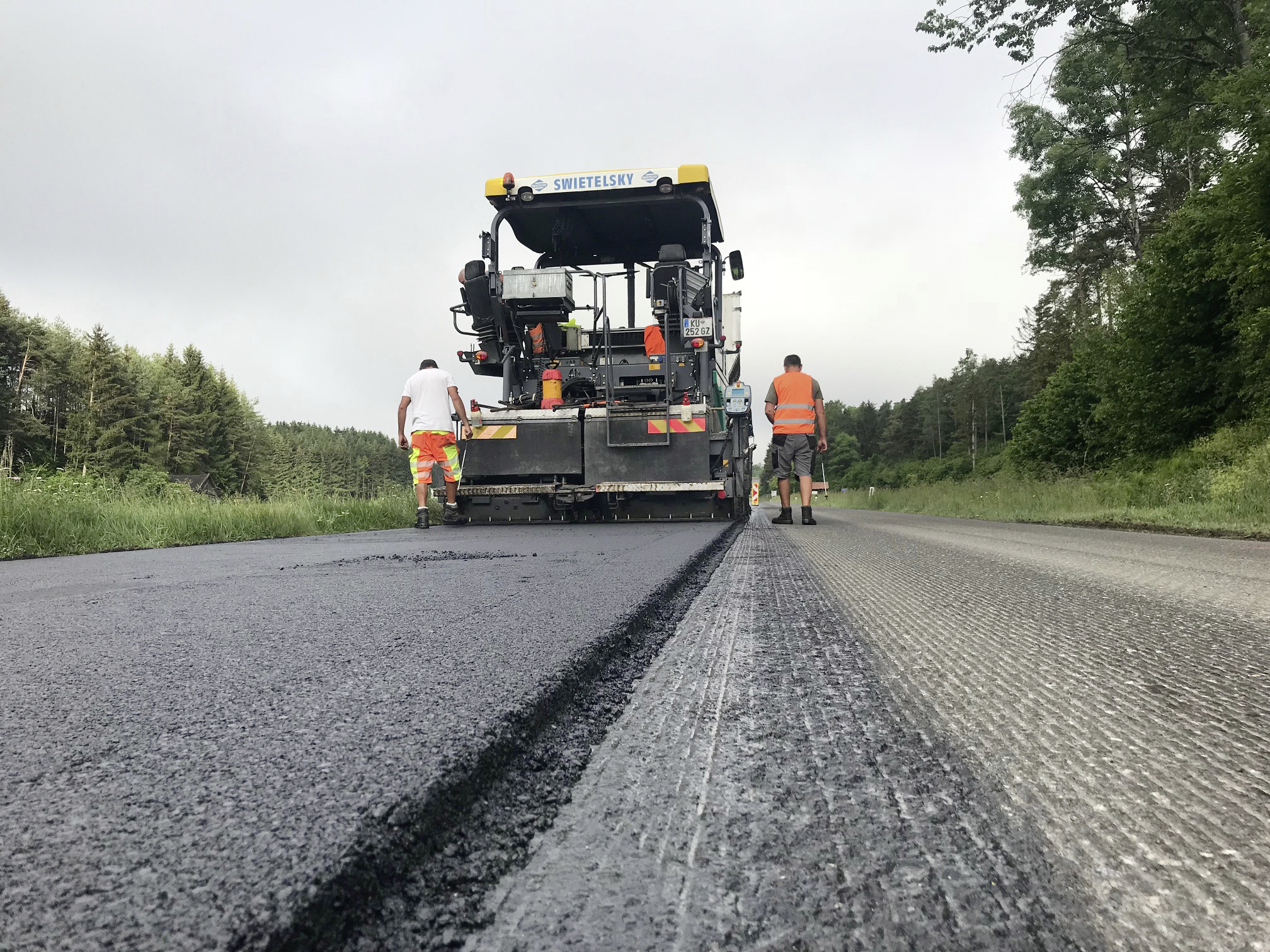 Straßenbau, Tirol - Izgradnja cesta i mostova