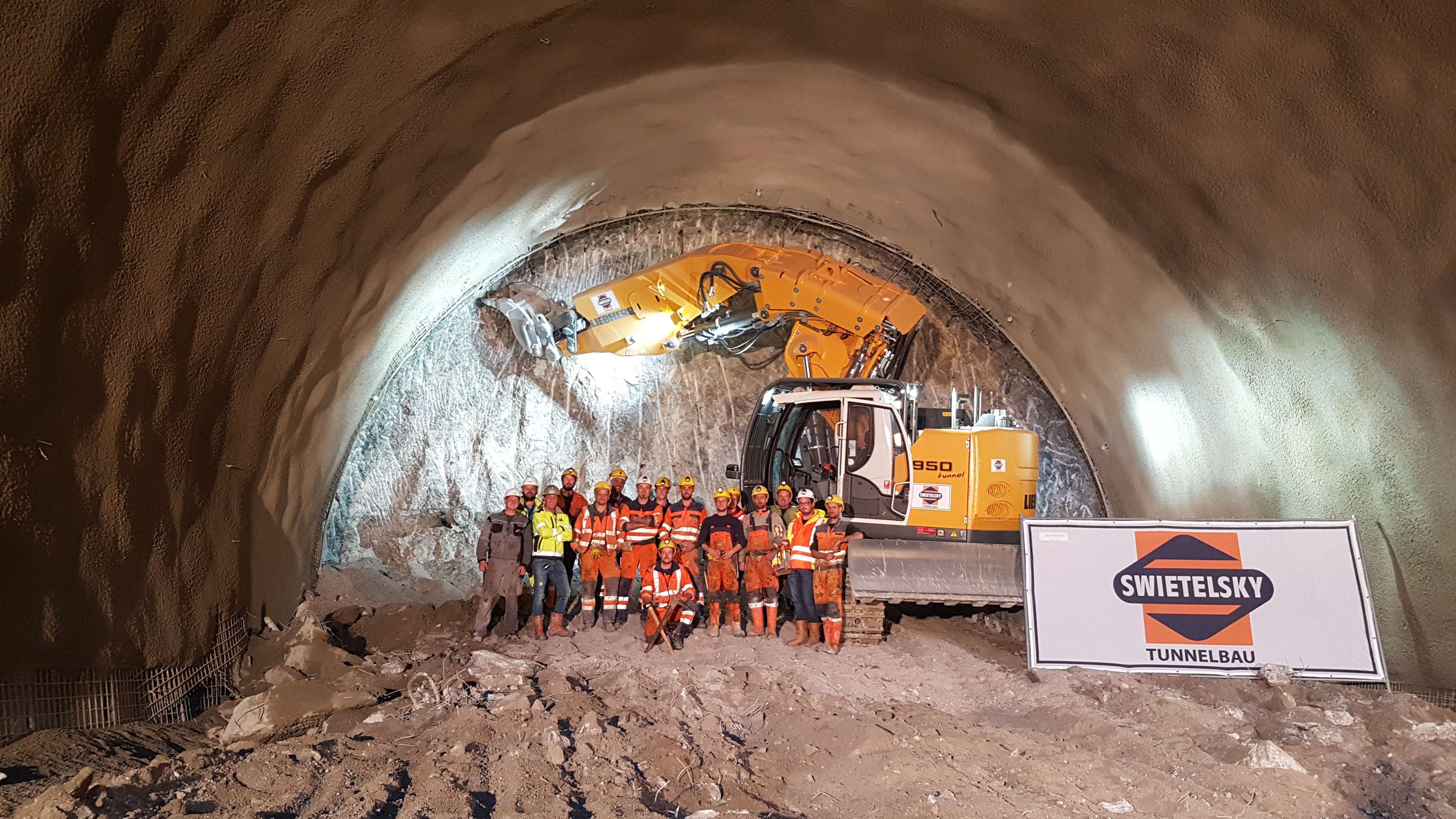 A11 Karawankenautobahn - 2. Röhre Karawankentunnel - Izgradnja tunela