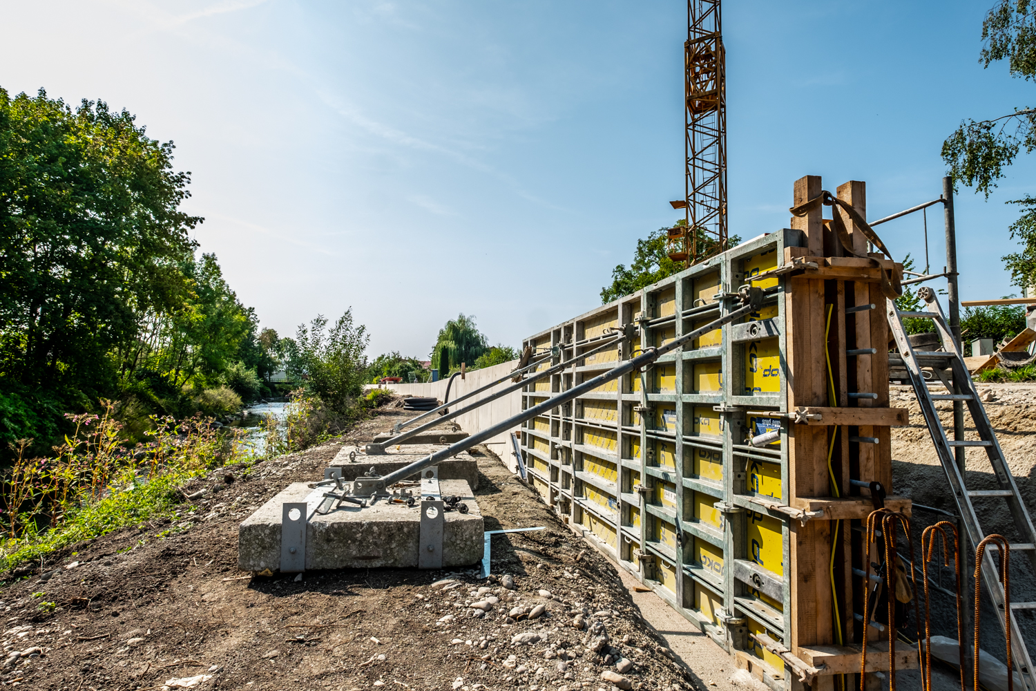 Hochwasserschutzanlage, Antiesen - Niskogradnja