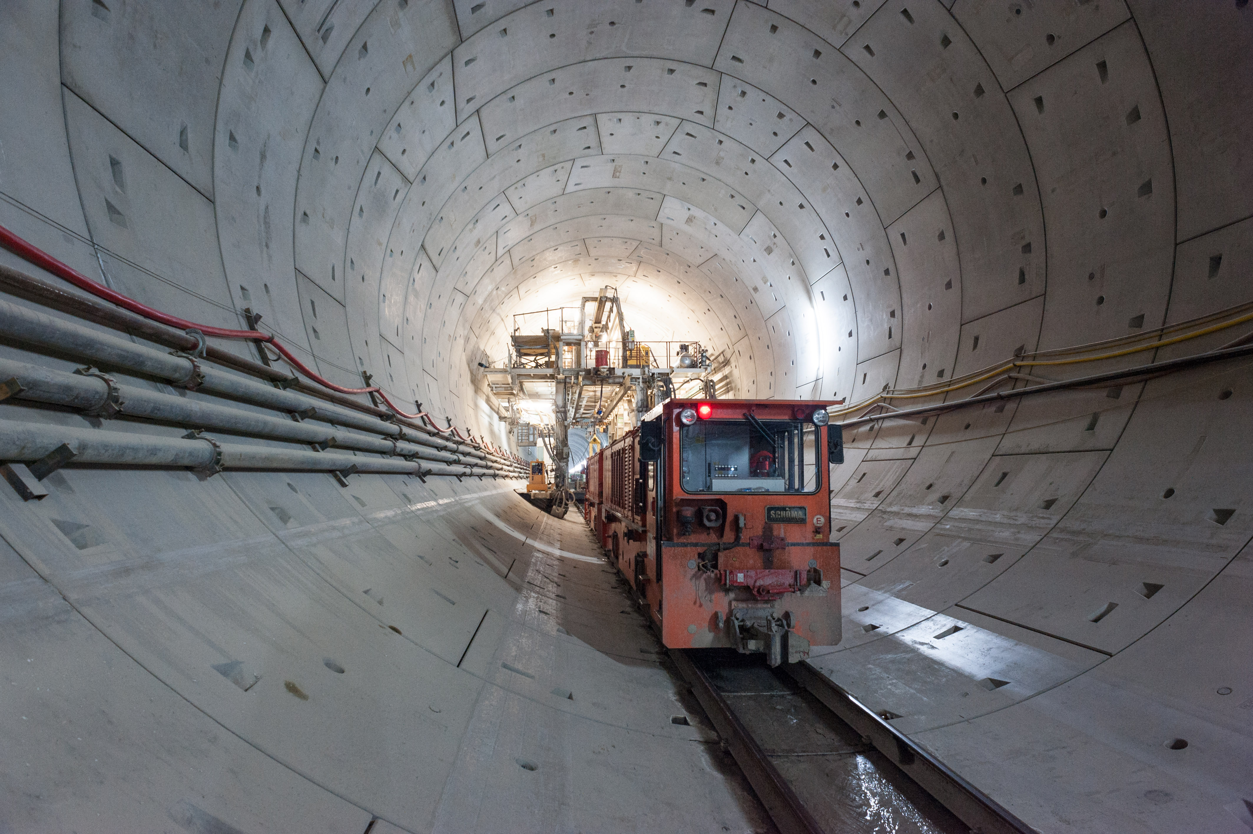 Tunnel Albaufstieg - Izgradnja tunela