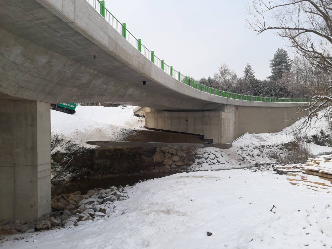 Silnice III/1354 – most přes říčku Smutná na úseku Bechyně–Radětice  - Izgradnja cesta i mostova