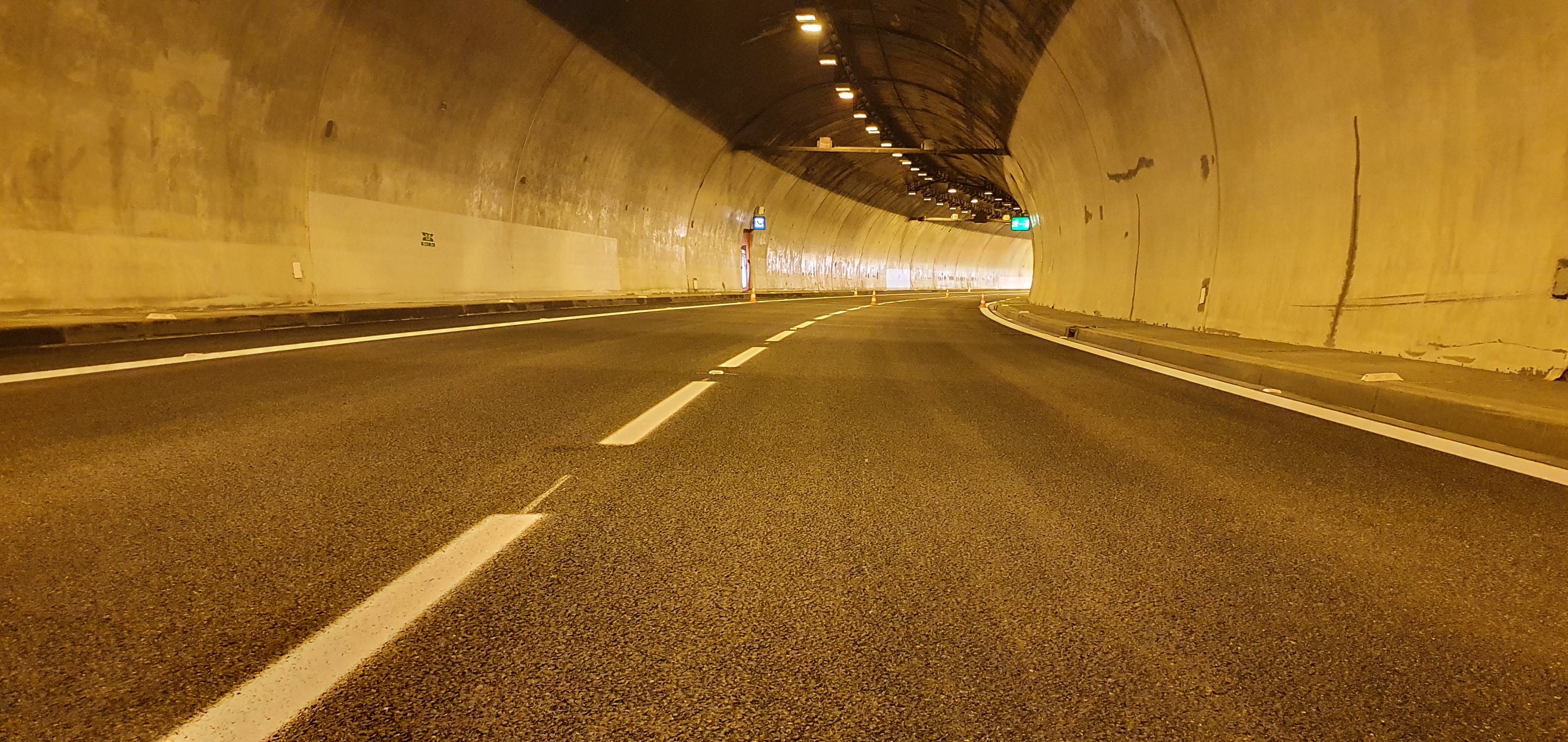 I/23 Pisárecký tunel - Izgradnja cesta i mostova